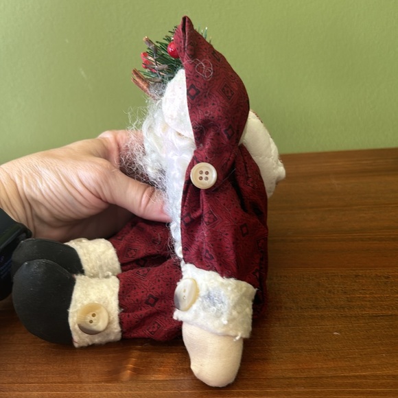 Decorative Sitting Santa - Picture 3 of 6